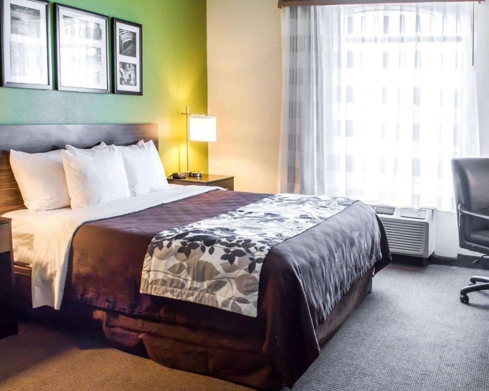 Sleep Inn & Suites Virginia Horse Center - Image 8