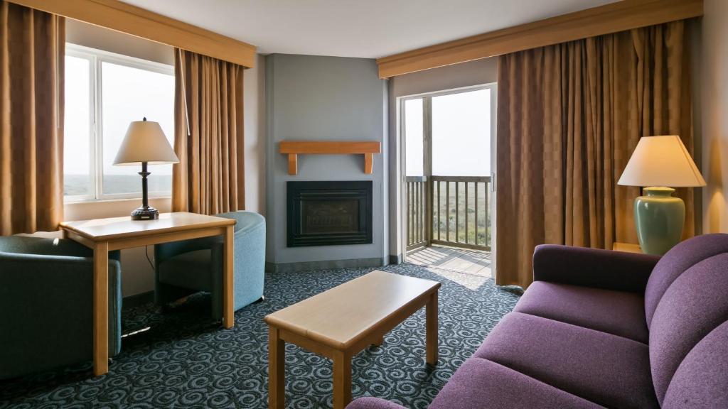 Lighthouse Suites Inn - Image 6