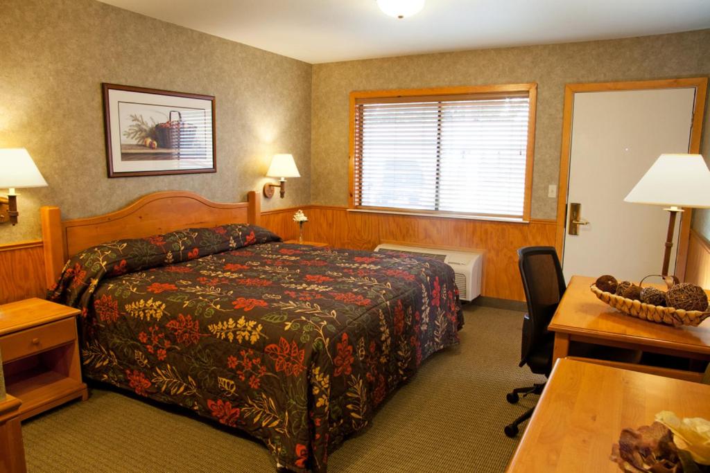 Poulsbo Inn & Suites - Image 7