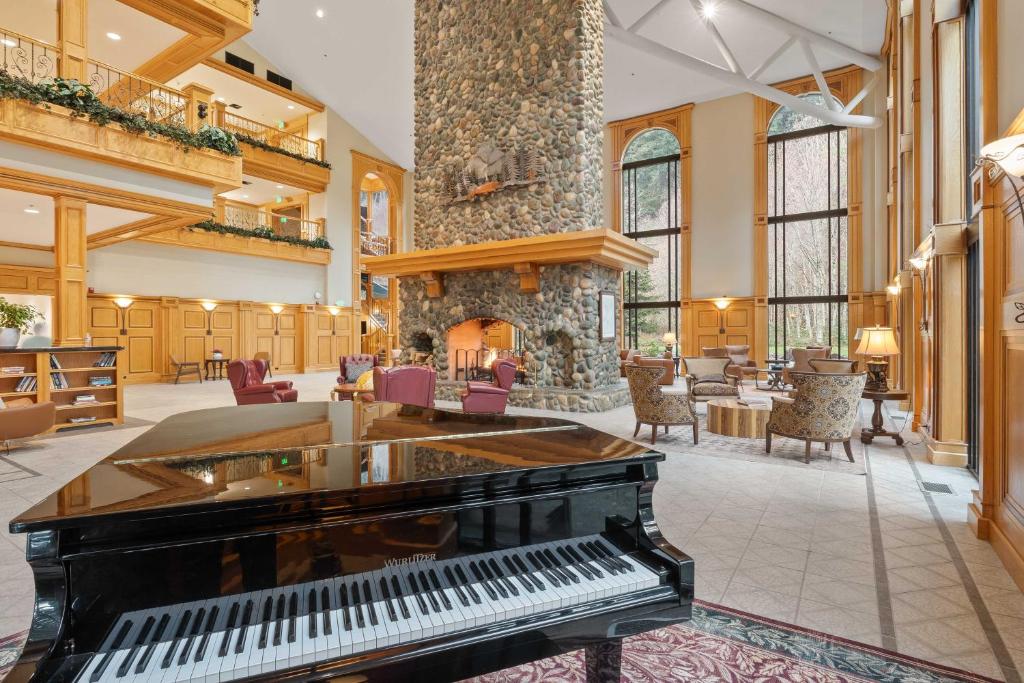 Bonneville Hot Springs Resort & Spa - Image 6