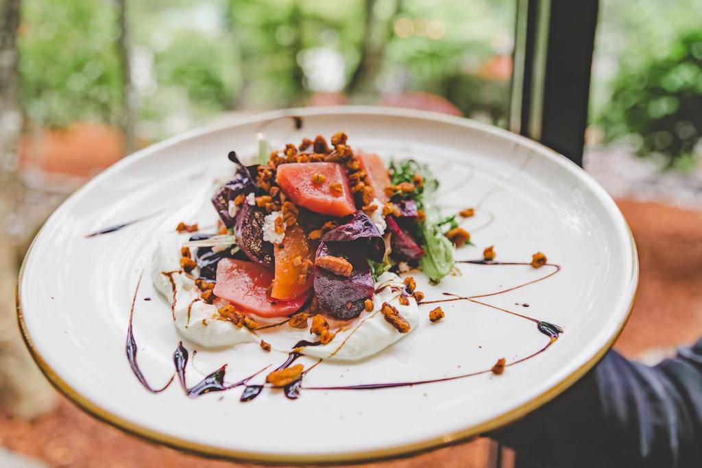 Bonneville Hot Springs Resort & Spa - Image 4