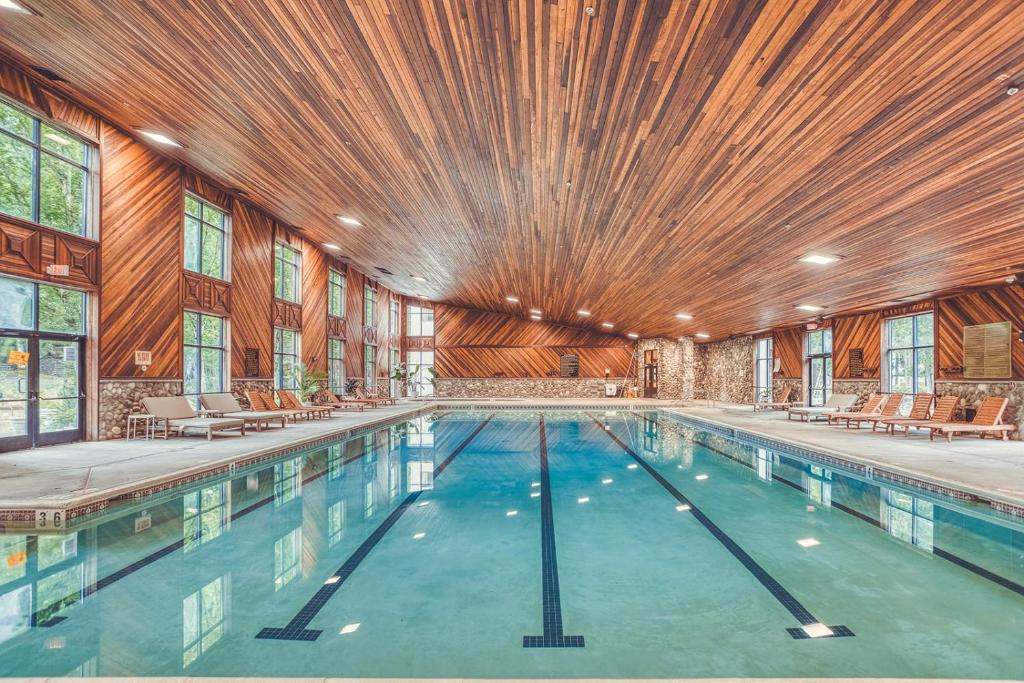 Bonneville Hot Springs Resort & Spa - Image 5