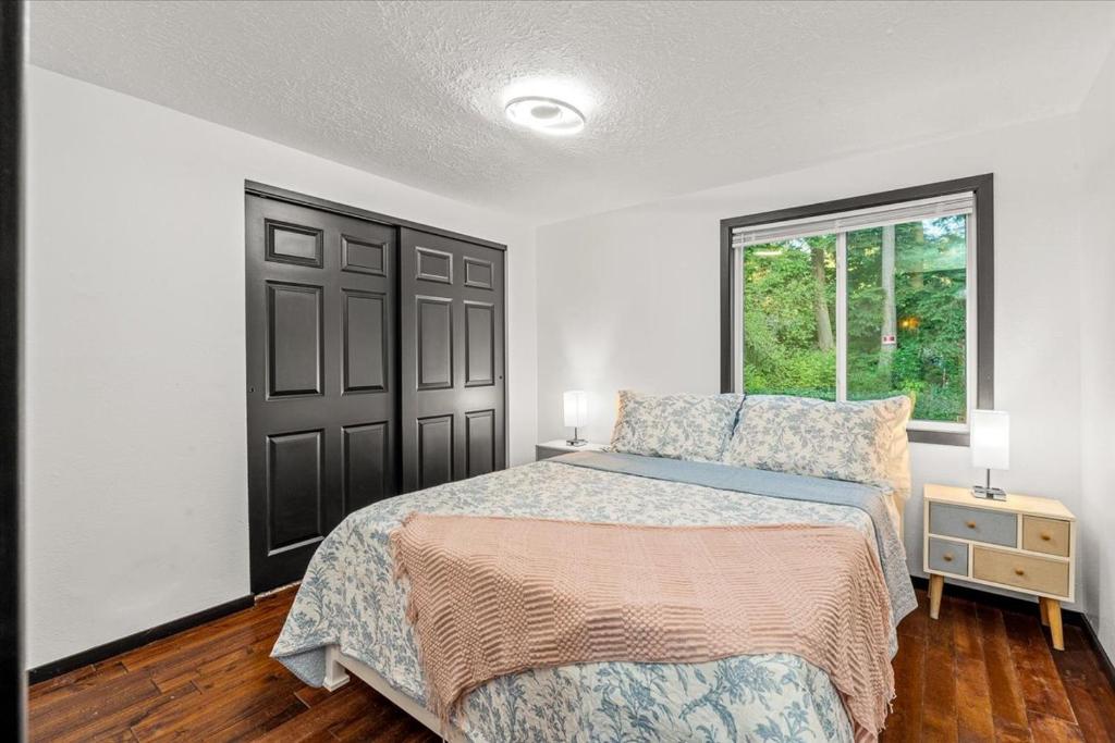 Relajate y recargate de buena vibra en nuestras cabanas de Camano Island - Image 8