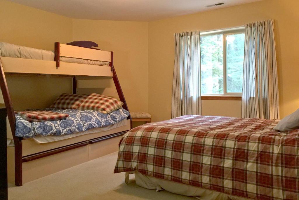 Snowline Cabin 29 - An Ultra Custom Family Vacation Home - Image 8