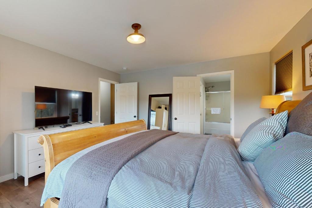 Hot Tub (Jacuzzi) - Photo 4