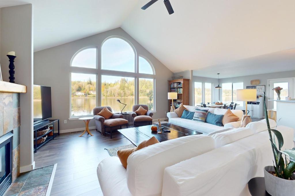 WaterHouse Acres - Image 5