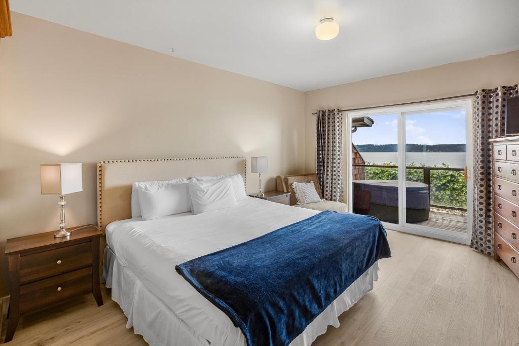 Hot Tub (Jacuzzi) - Photo 3