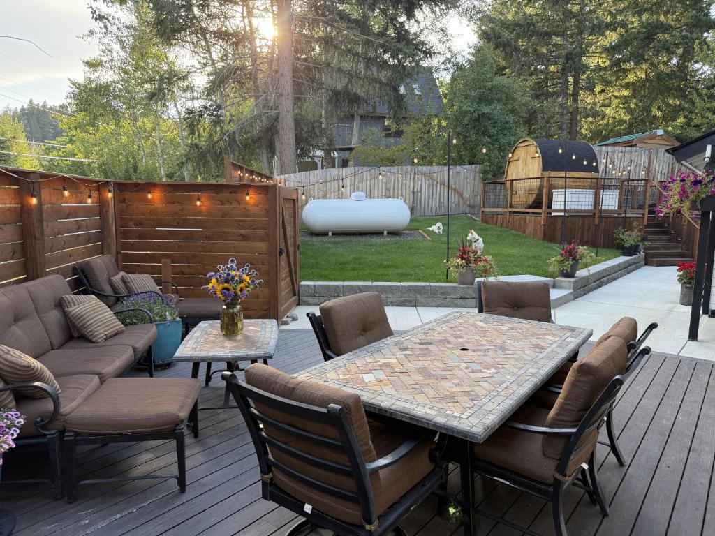 Huckleberry House - Image 5