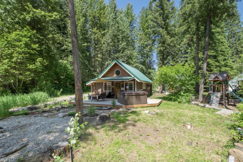 Hot Tub (Jacuzzi) - Photo 7