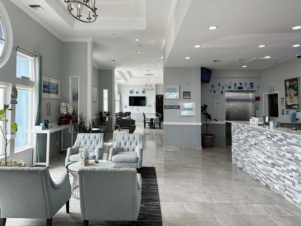 BayVue Hotel, Resort & Suites - Image 4