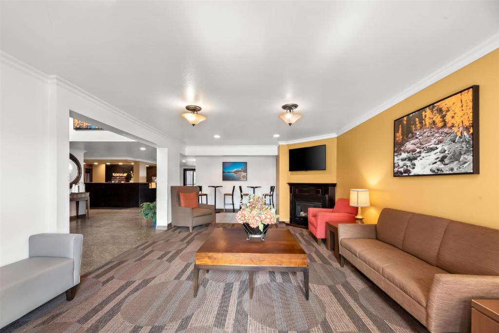 Best Western Chieftain Inn - Image 6