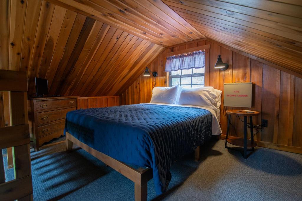 Moore House Inn & Cabins - Image 8