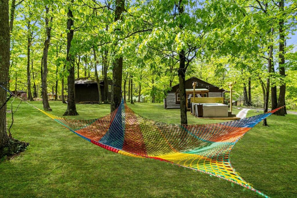 Hot Tub (Jacuzzi) - Photo 4