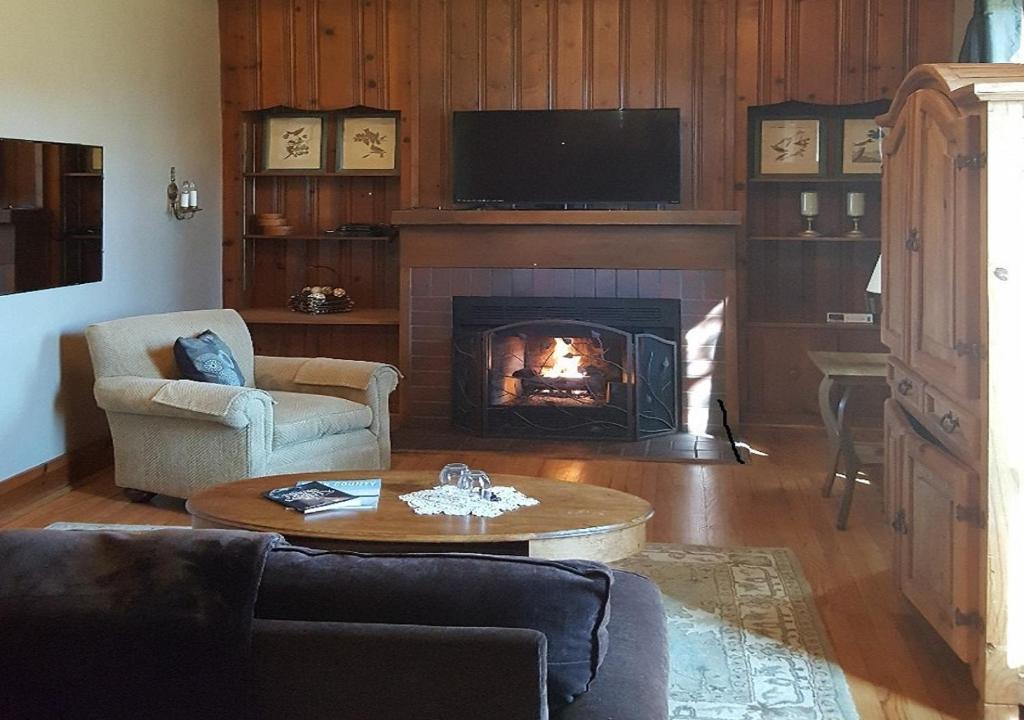 The Wanderlust Hotel - Image 4