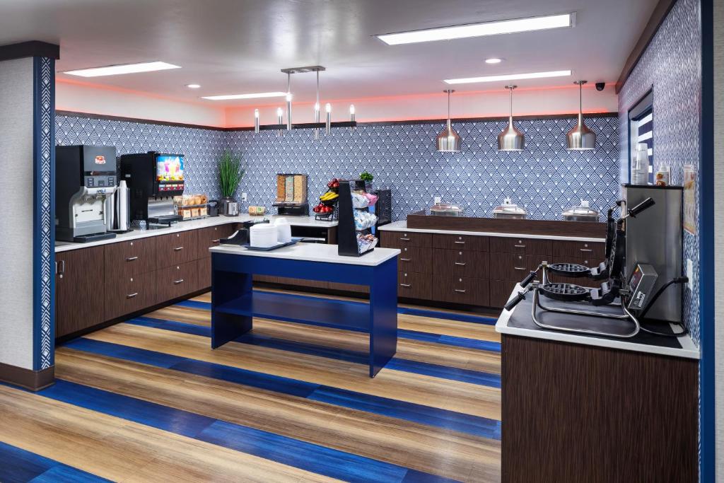 Hotel J Green Bay - Image 4