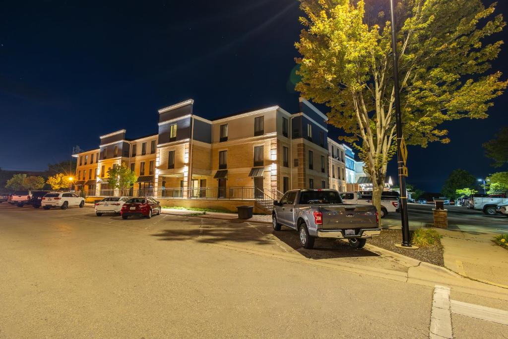 Staybridge Suites Middleton/Madison-West by IHG - Image 6