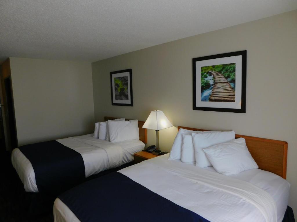 Northwoods Best Inn - Chetek - Image 8