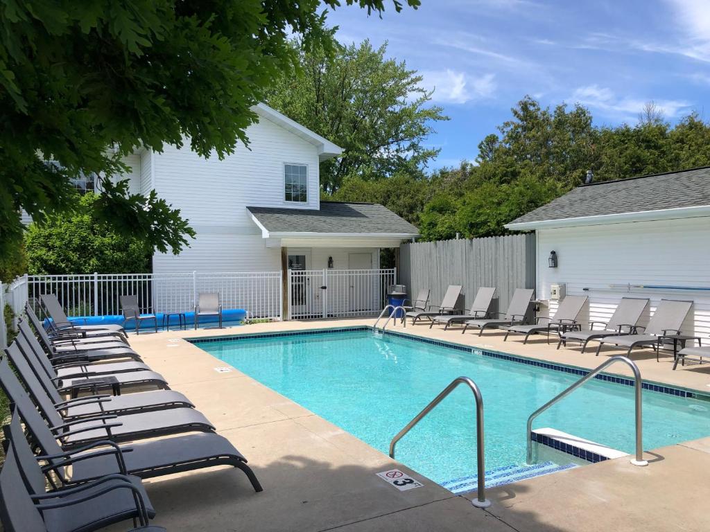 Homestead Suites - Fish Creek - Image 4