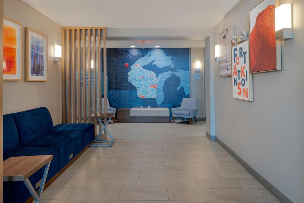 Hot Tub (Jacuzzi) - Photo 3