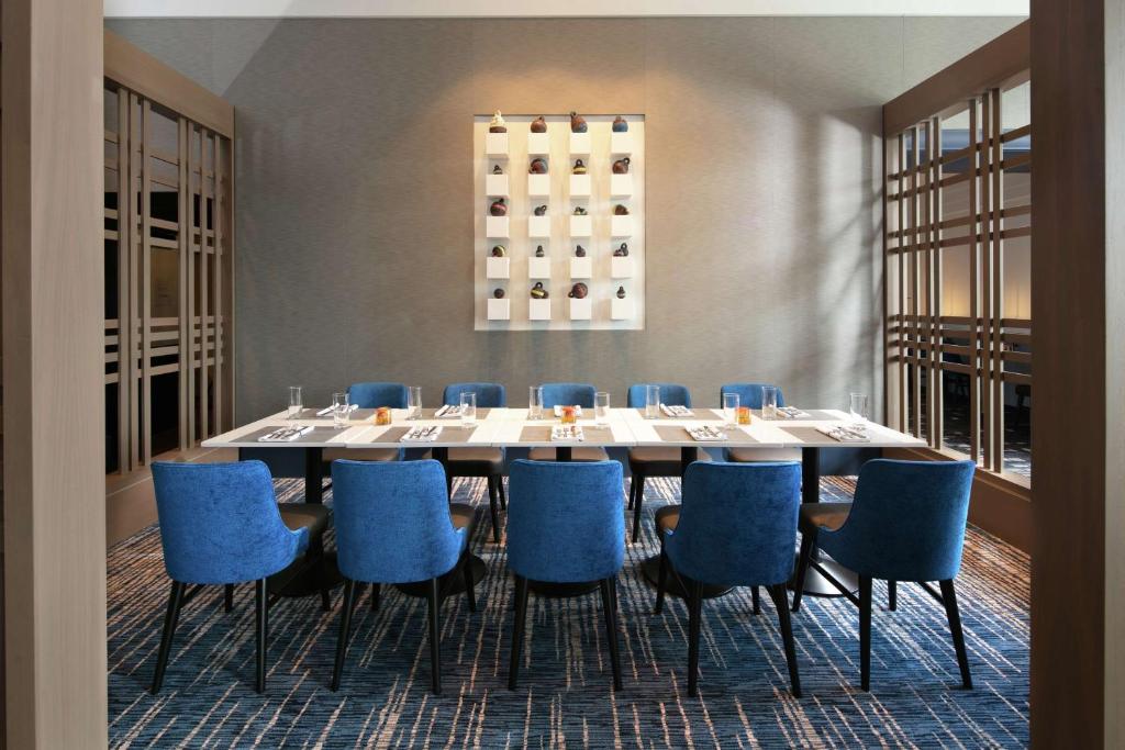 Hilton Madison Monona Terrace - Image 8