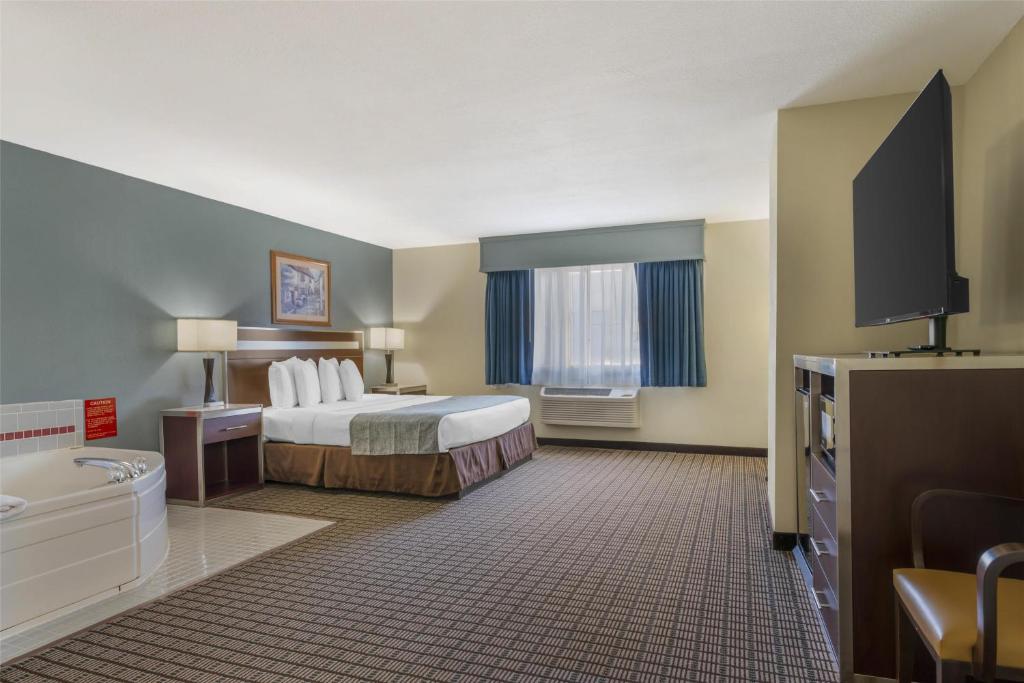 Best Western Maritime Inn