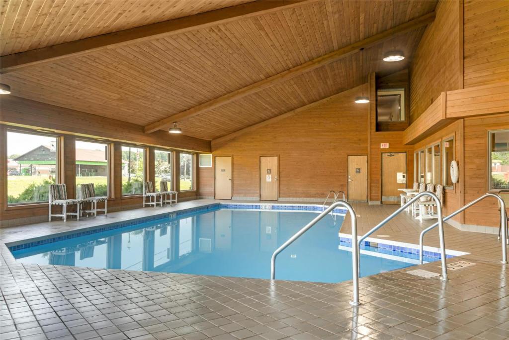 Best Western Maritime Inn - Image 4