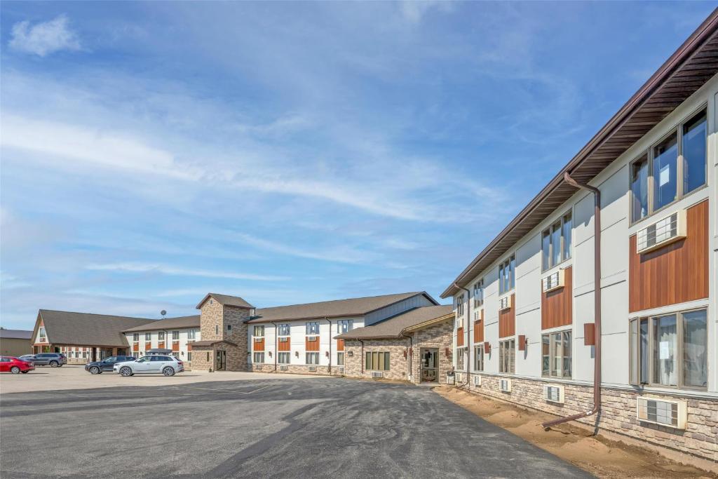 Best Western Maritime Inn - Image 7