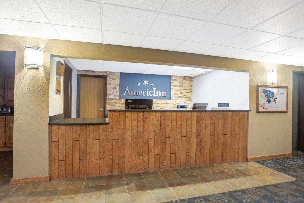 AmericInn by Wyndham Hayward - Image 7