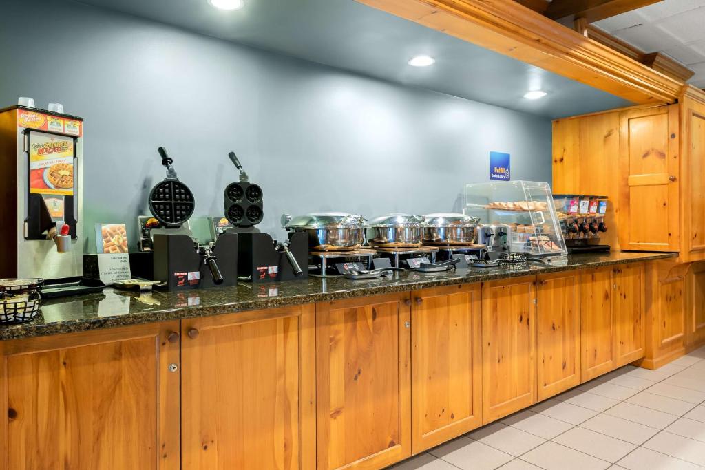 Best Western Inn - Image 8