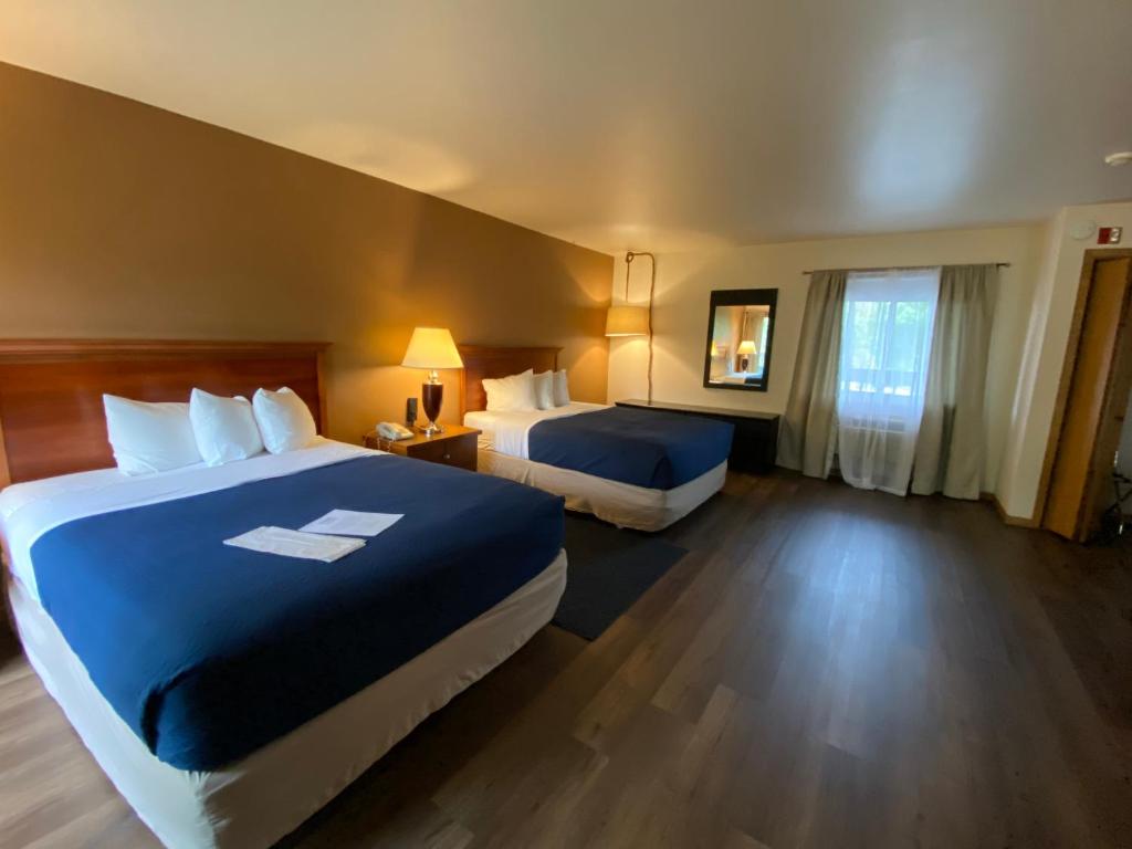 Village Inn on the Lake - Image 8