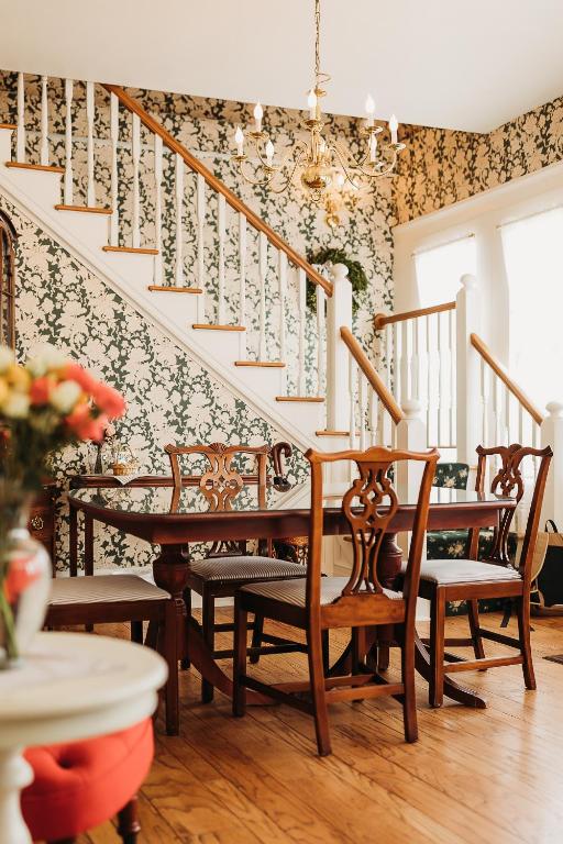 The Rochester Inn - Image 4