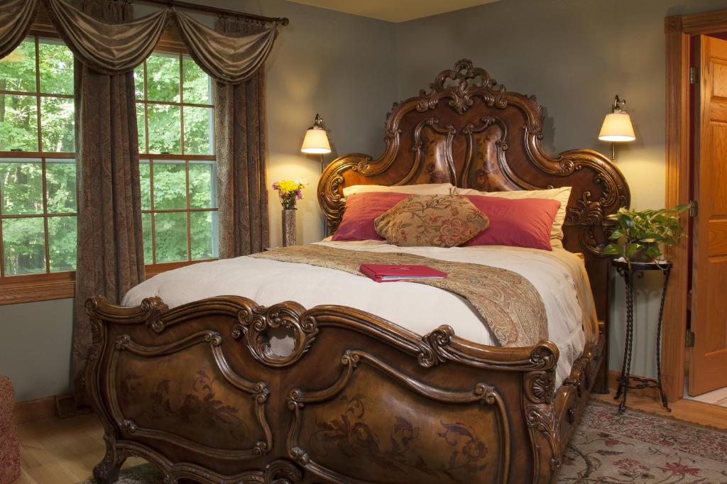 Hidden Serenity Bed and Breakfast - Image 6