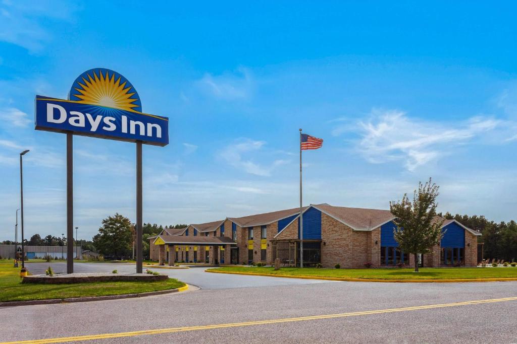 Days Inn by Wyndham Eagle River