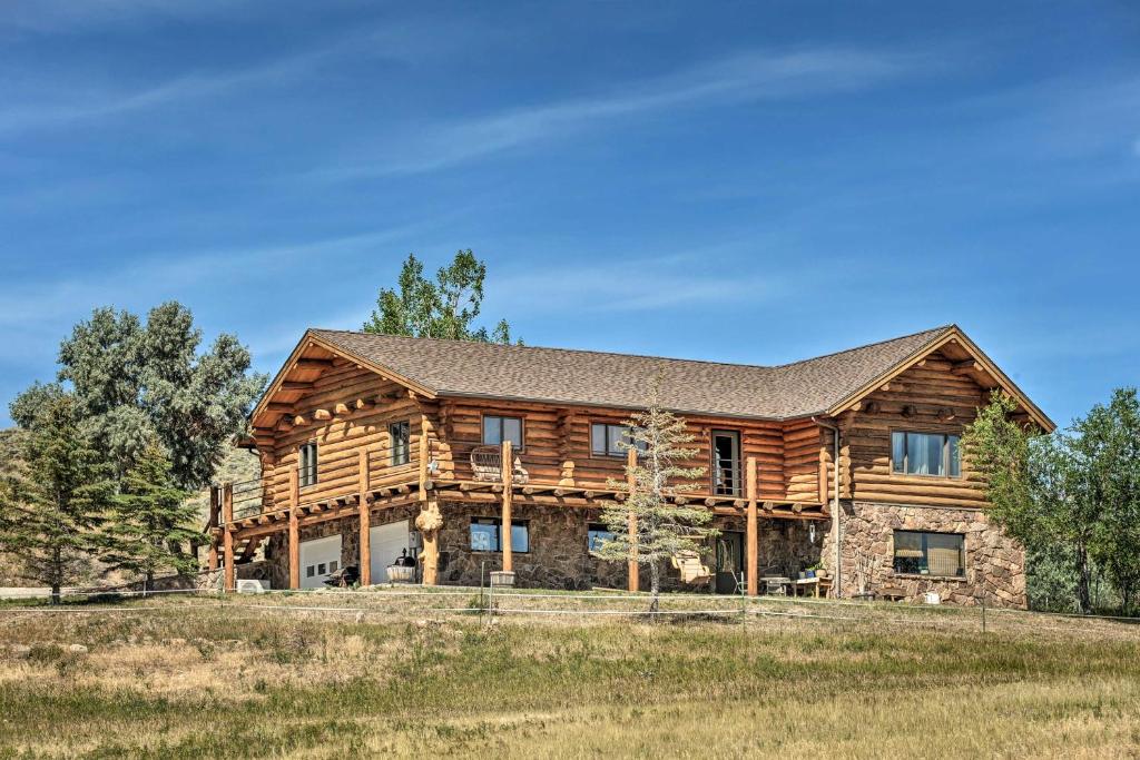 Hot Tub (Jacuzzi) - Photo 3