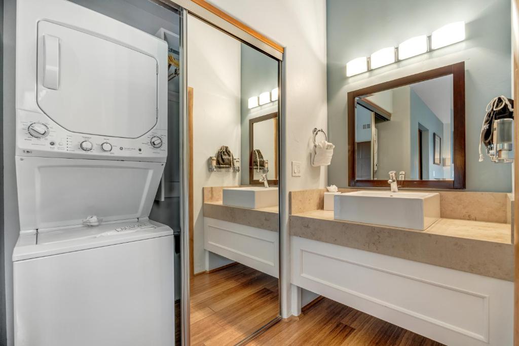 The White Buffalo Club - Image 8