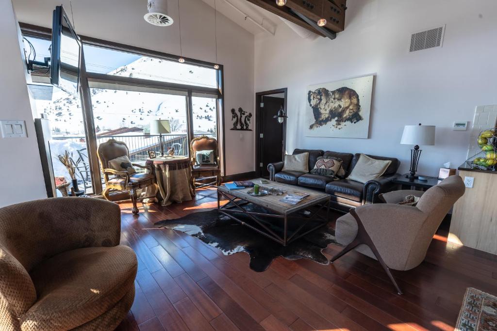 Pearl Penthouse by Jackson Vacations - Image 4