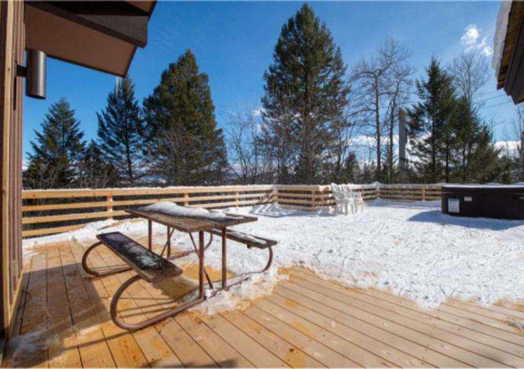 Hot Tub (Jacuzzi) - Photo 8