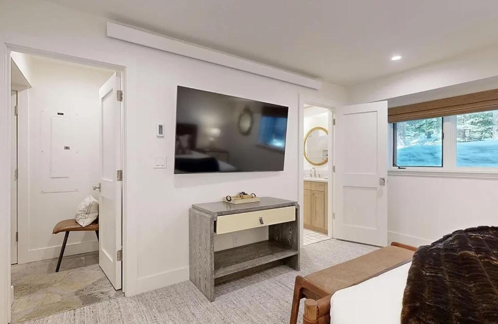 Newly Renovated 4BR Retreat Teton Village - Image 7